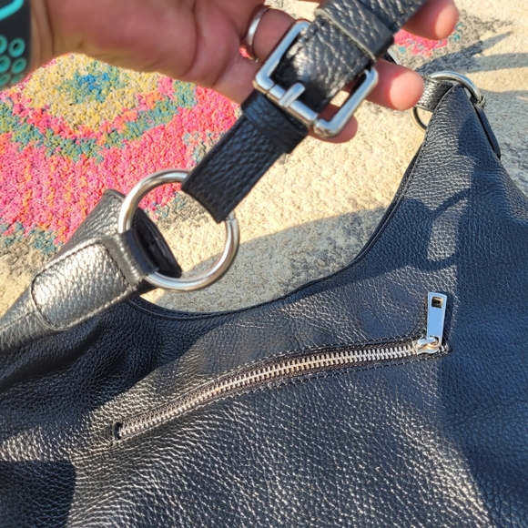 Roberta M Italian pebbled leather handbag - Picture 4 of 9